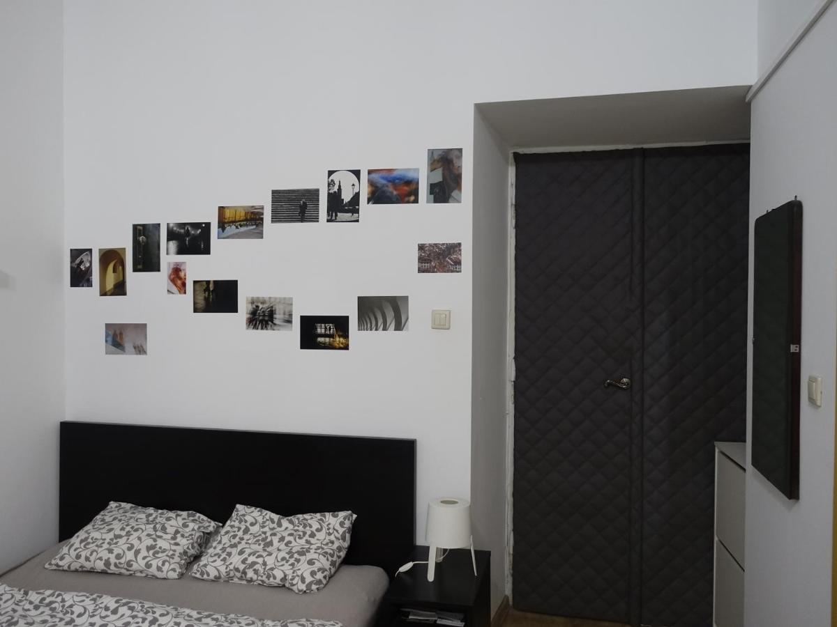 Umbrella Guest Rooms Krakow Luaran gambar