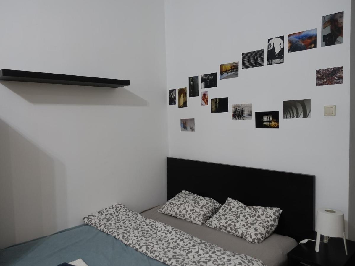 Umbrella Guest Rooms Krakow Luaran gambar