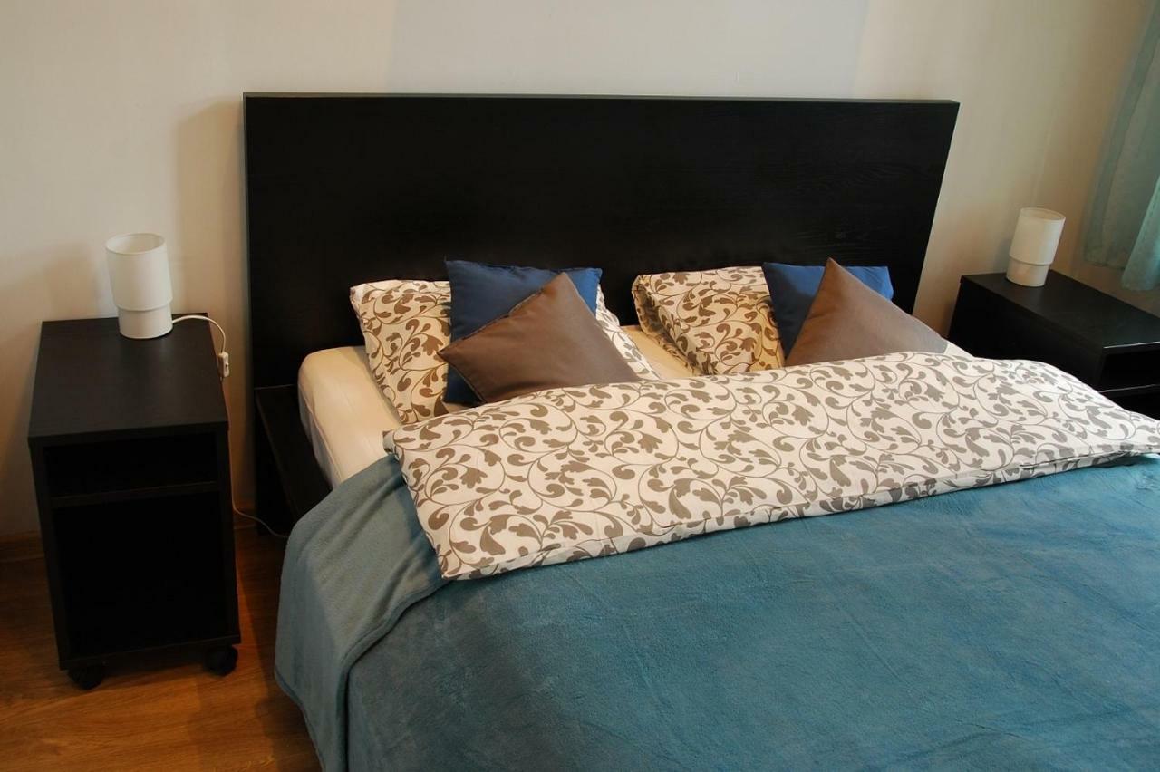 Umbrella Guest Rooms Krakow Luaran gambar